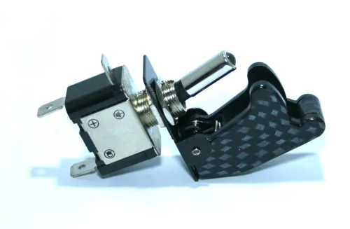 Kippschalter "kill switch" 12V / 25A "carbon"