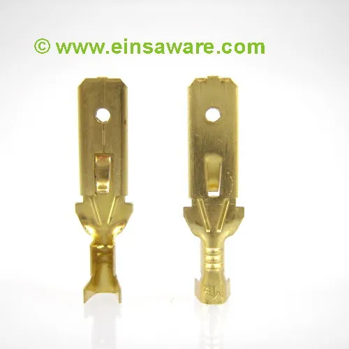 Flachstecker mit Rastzunge Messing