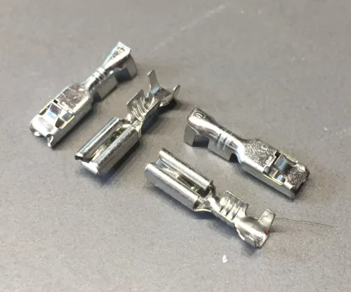 Flachsteckhülsen mit Rastzunge -1,5mm², 2,8mm, "Mini", Messing verzinnt