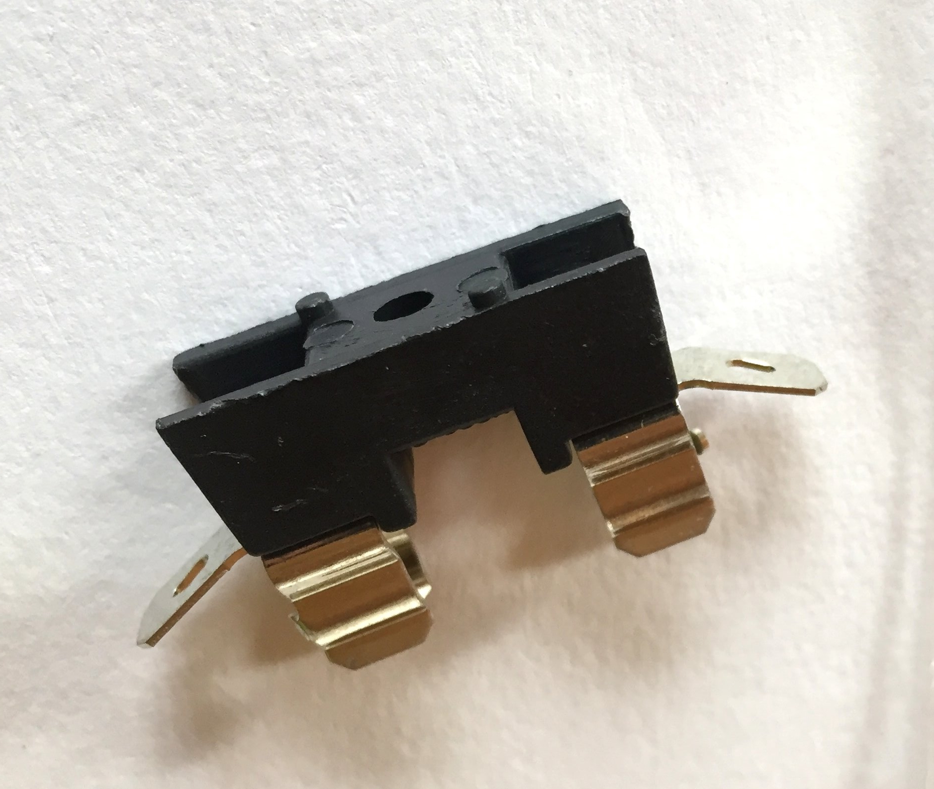 Fuse holder with plastic base 5x20mm