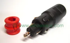 Universalstecker für KFZ-Einbausteckdosen